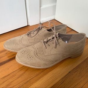 Gap tan suede Oxford shoes
